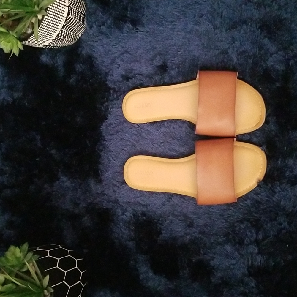 ON Cognac Slides